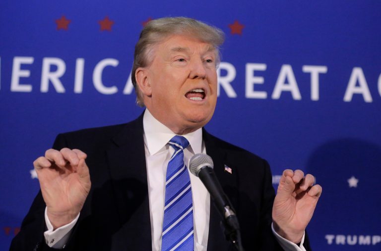 Trump was at it again on Twitter, laying into New York City Mayor Bill de Blasio and Gov. Bobby Jindal. (AP Photo/Steven Senne)