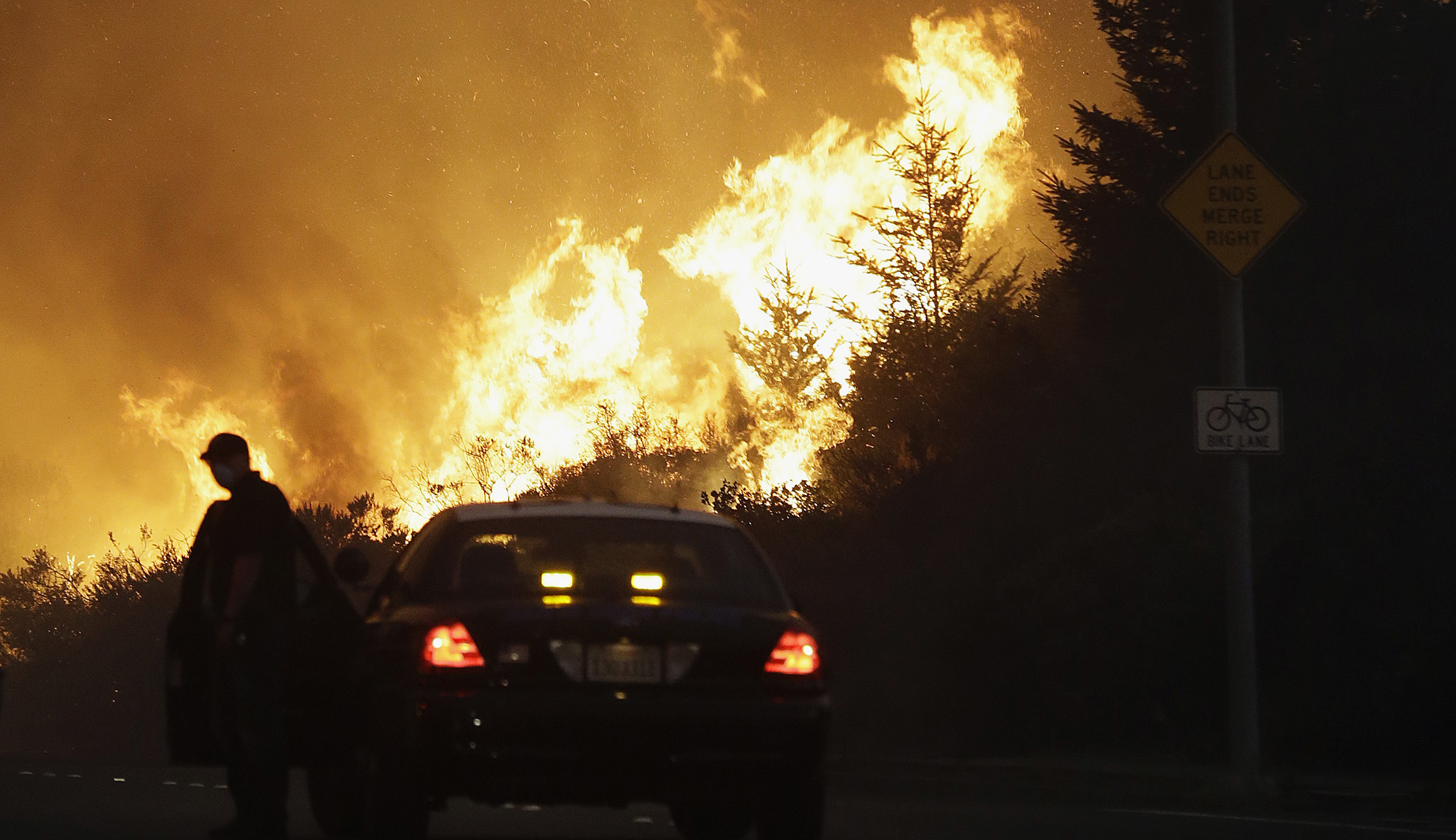 Senators introduce compromise proposal to fight wildfires