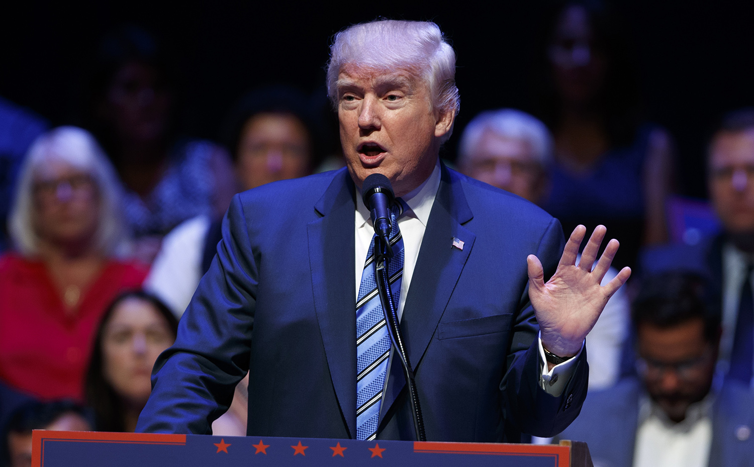 Trump takes back claim that Iranians provided video of ransom payment