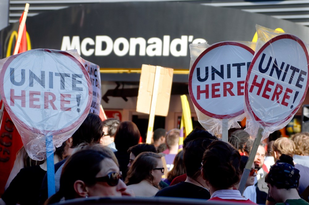 Warning sign: Hiring in high-wage industries plummets