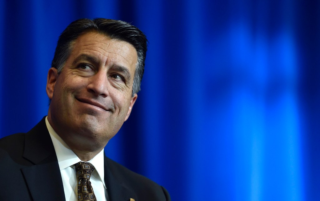 Nevada Gov. Brian Sandoval endorses John Kasich