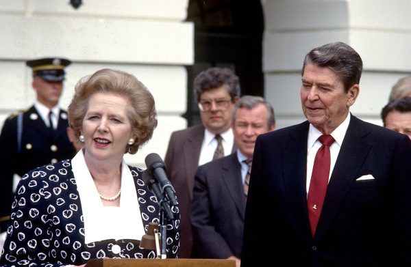 The revolt of the wingers in British and American politics