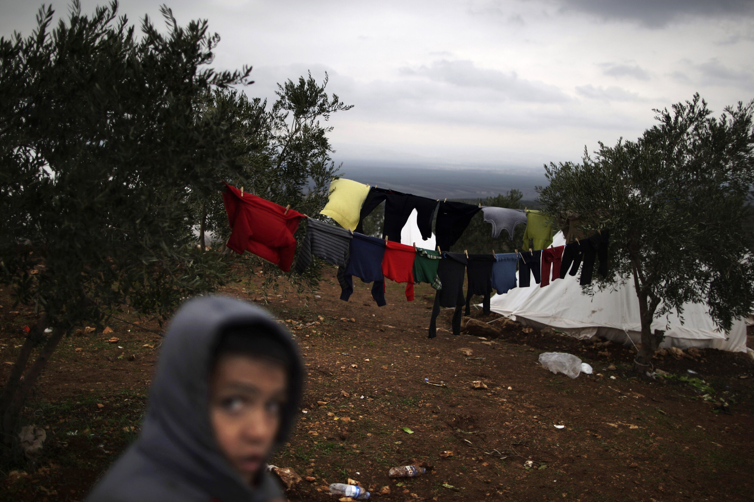 Winter brings more troubles for displaced Syrians
