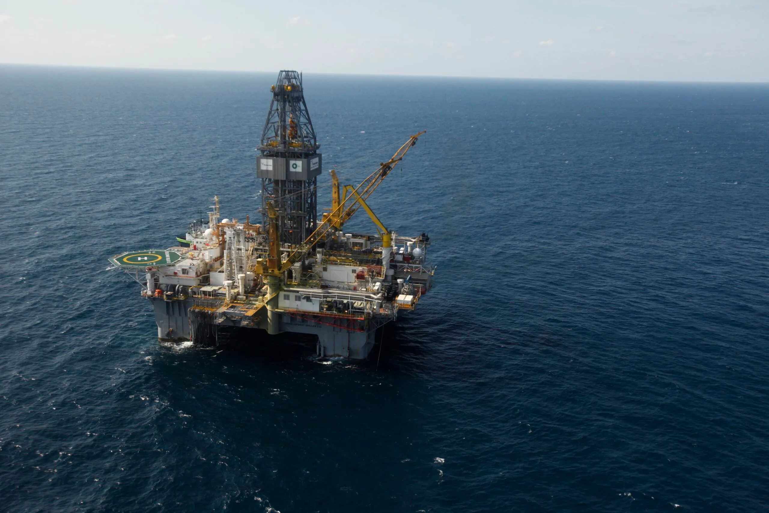 Obama administration takes step toward allowing Atlantic Ocean drilling