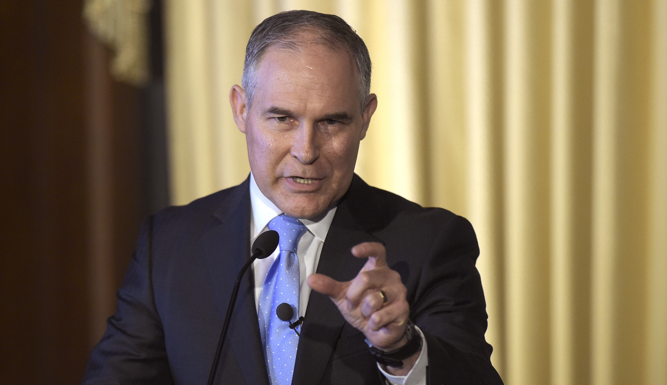 Pressure mounts on EPA to backtrack on ethanol pledge