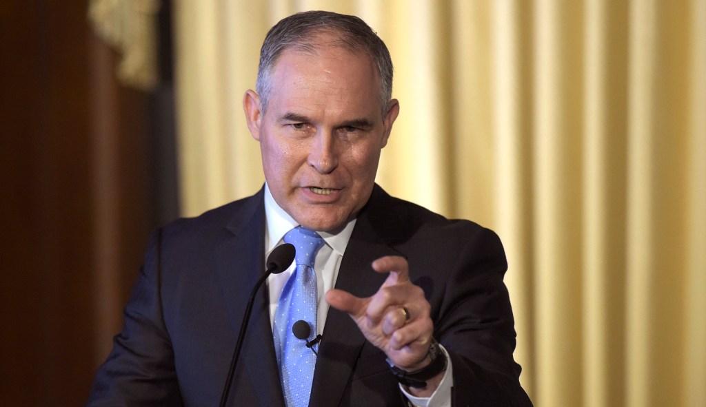Pressure mounts on EPA to backtrack on ethanol pledge
