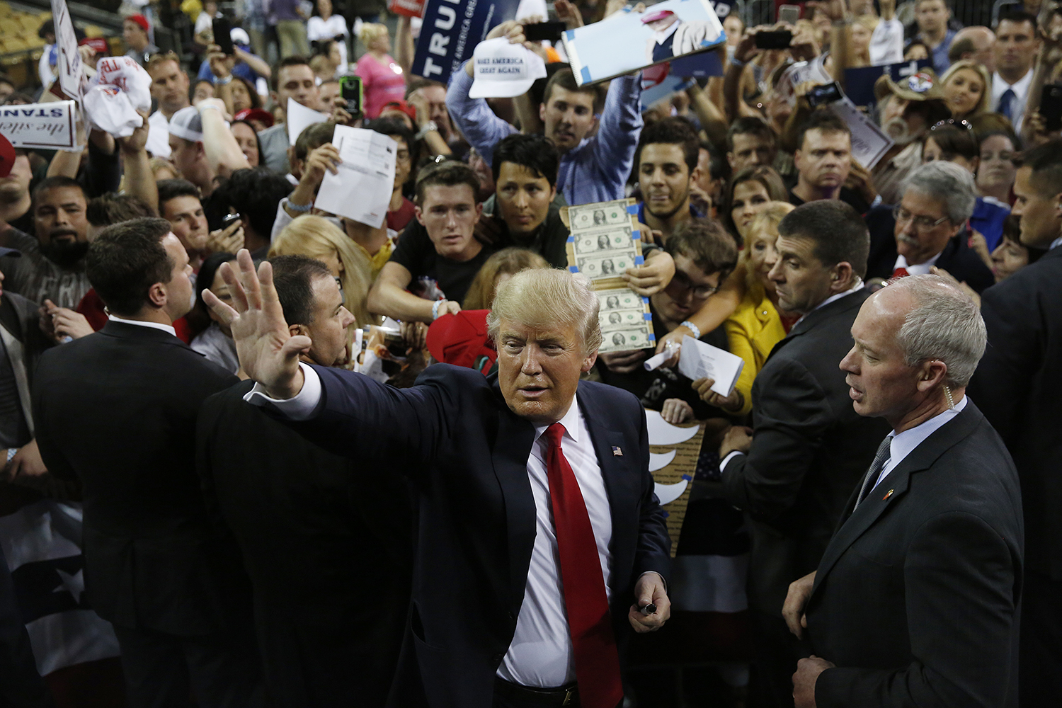Trump wins Kentucky caucus