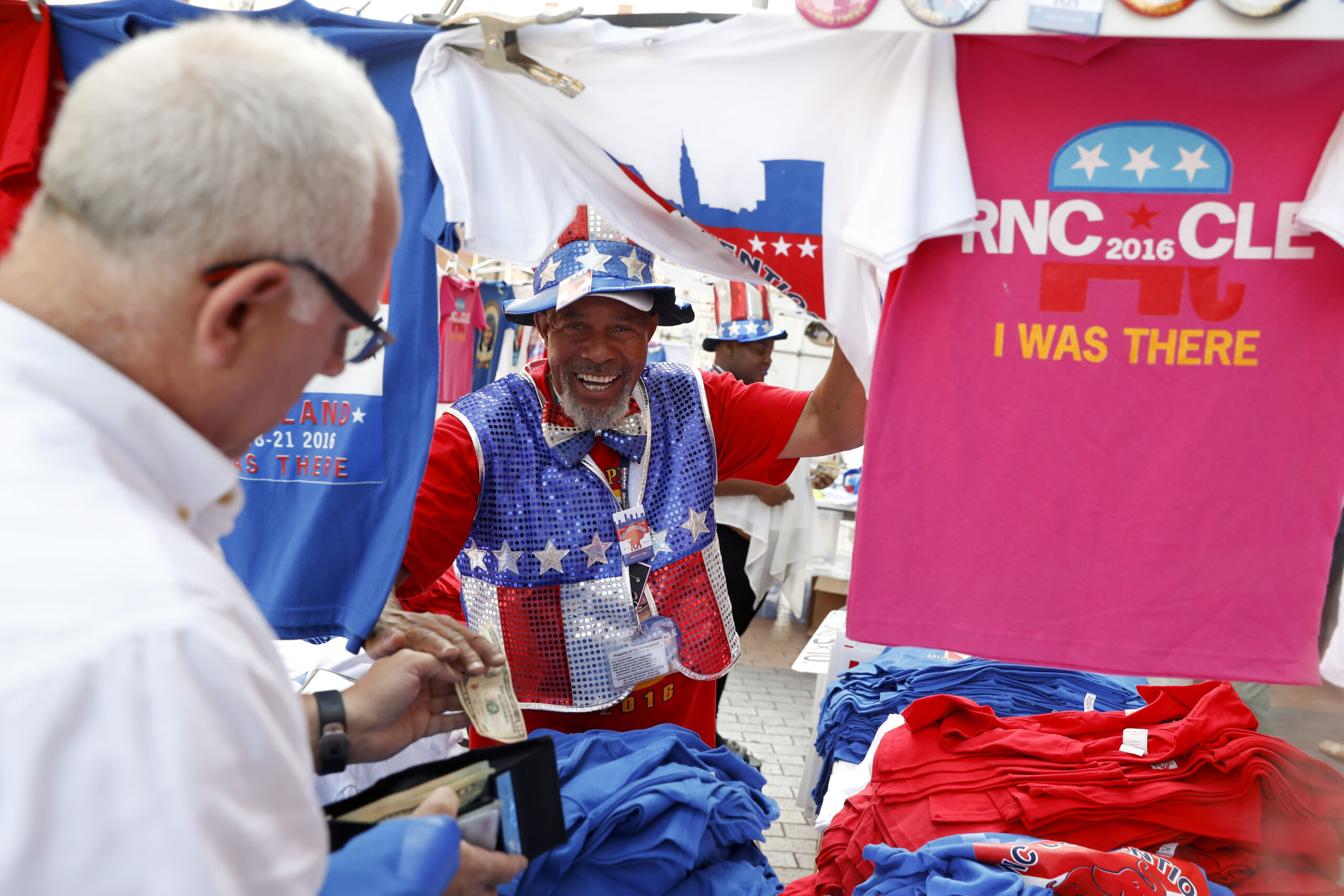 FEC Dems trolling for violations at GOP Convention t-shirt stands