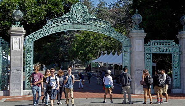 Alan Dershowitz: Berkeley’s student newspaper refuses to publish my response to an anti-Semitic op-ed, so here it is
