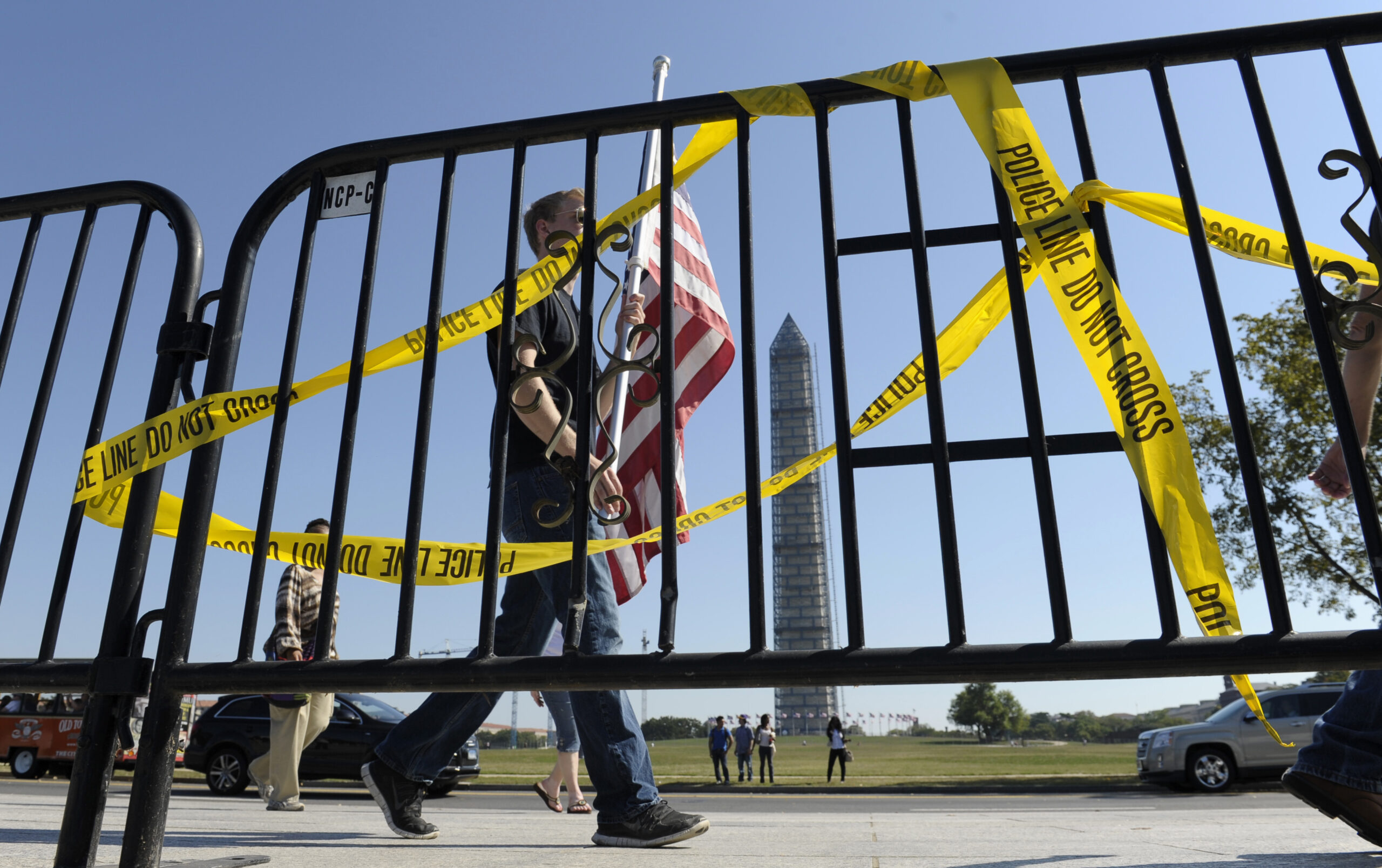 Feds close popular memorials, leave little-known sites open