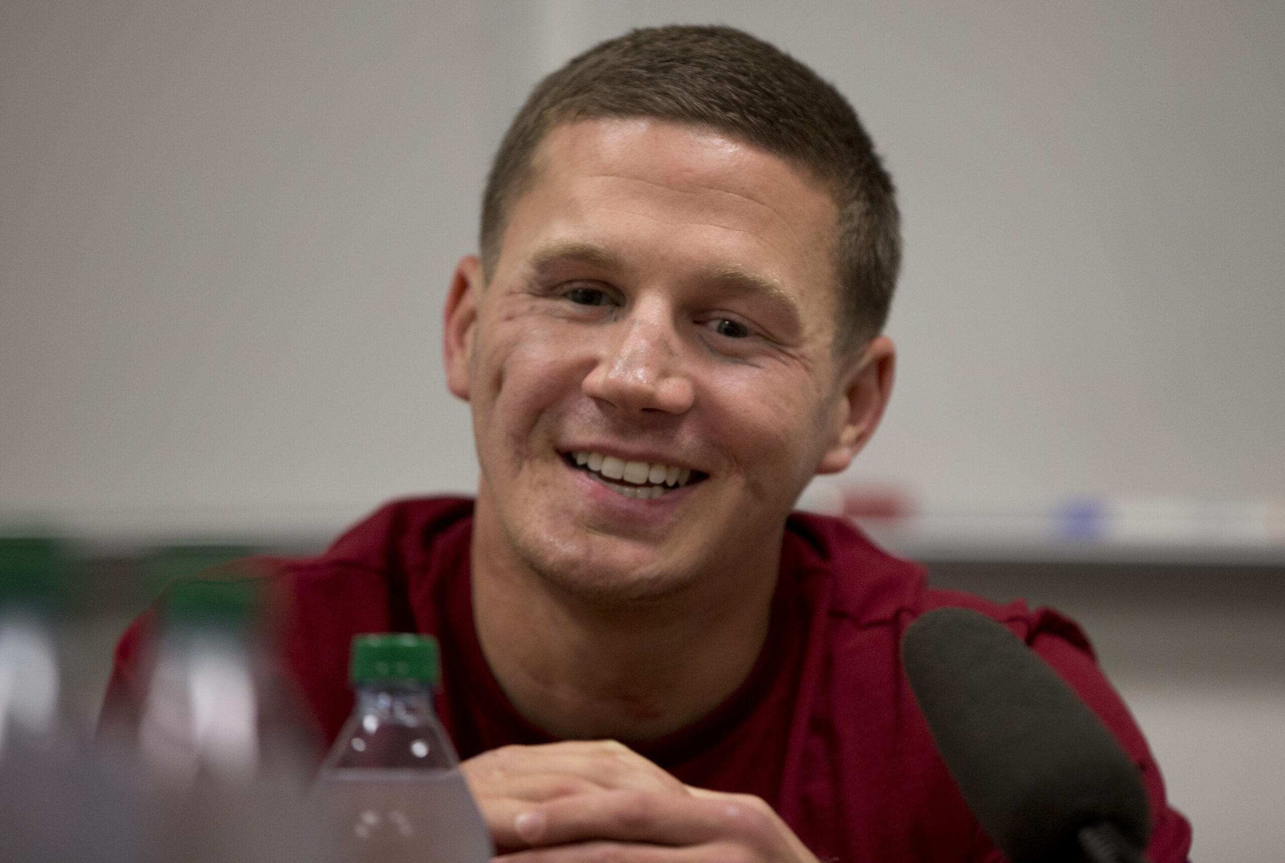 Marine to get medal of honor for blocking grenade