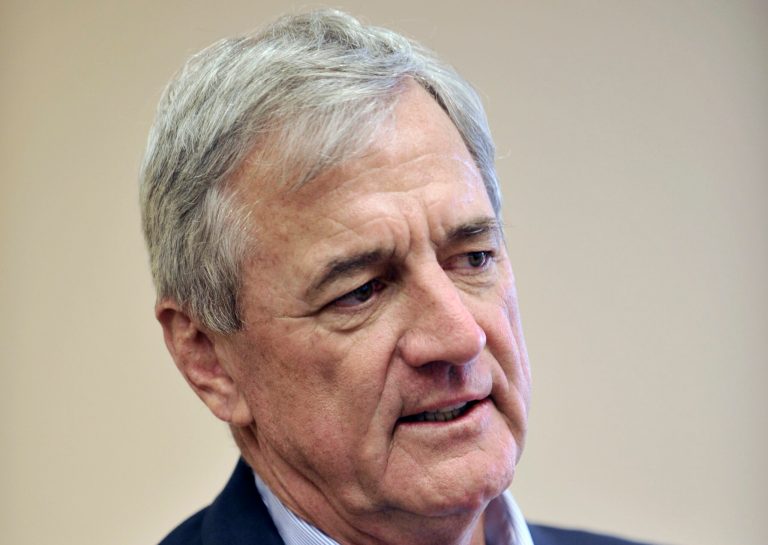 Conservatives and Republicans in Minnesota are objecting to Democratic Rep. Rick Nolan putting on a fundraiser featuring an appearance by the Peter, Paul and Mary singer who pleaded guilty years ago to taking 