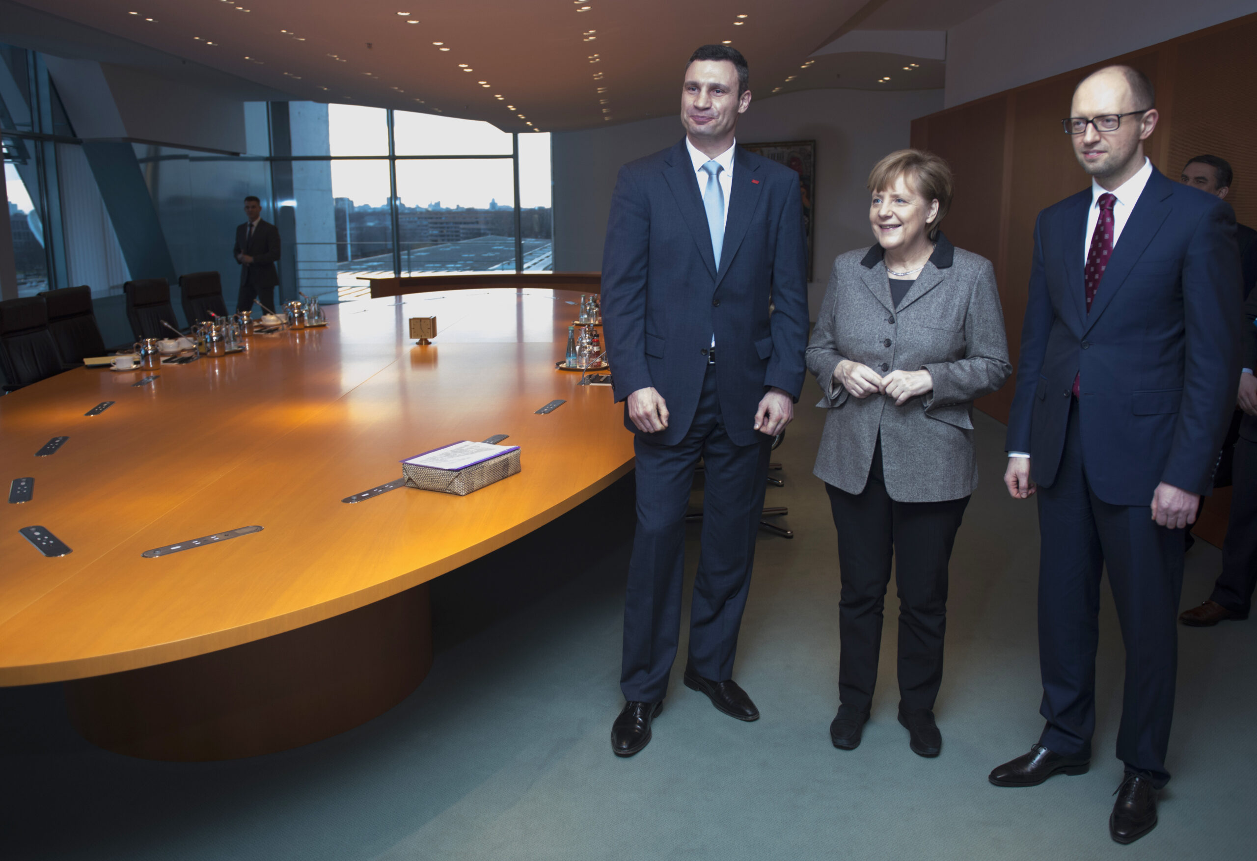 Germany stepping up role to resolve Ukraine crisis