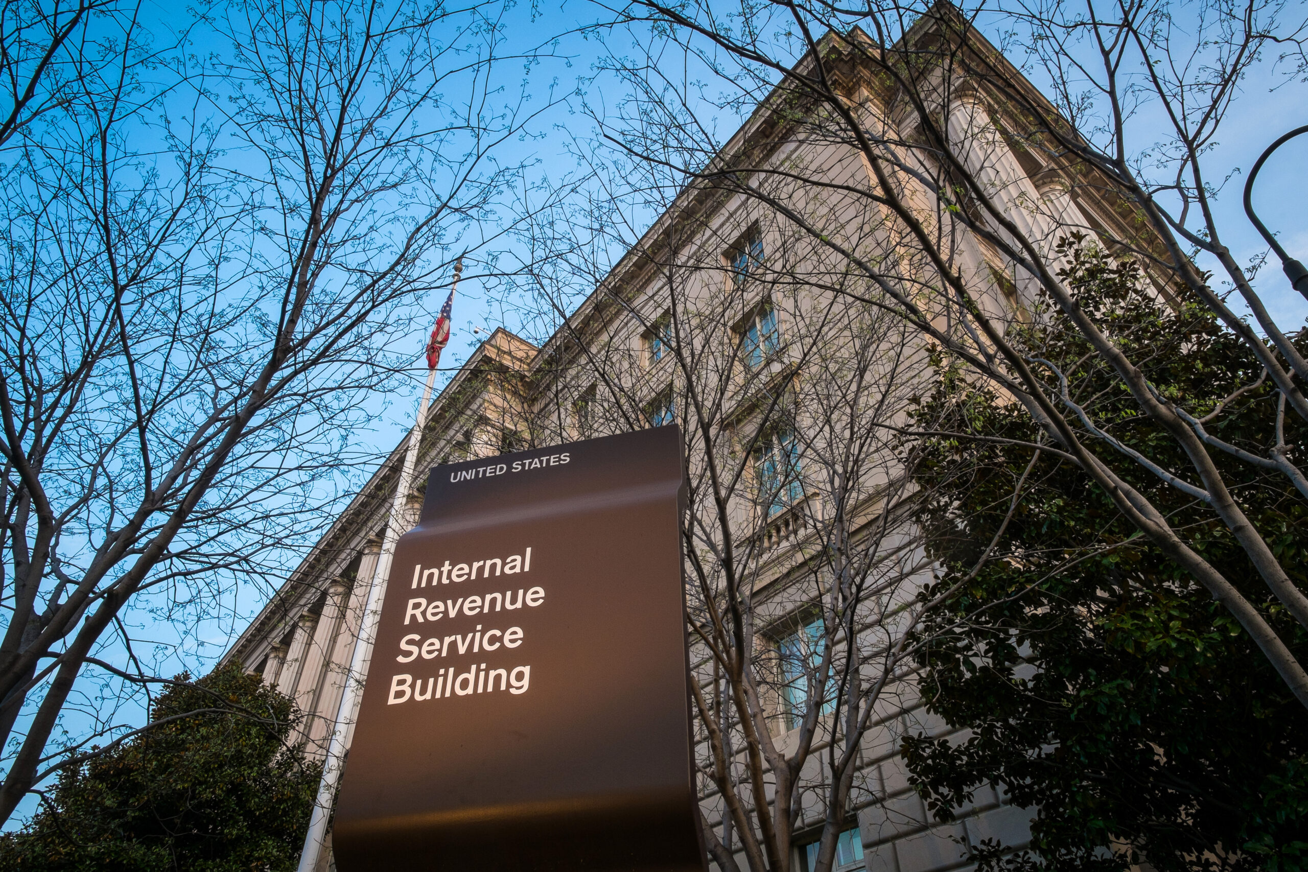 Report: 20 years later, IRS still bungling back taxes