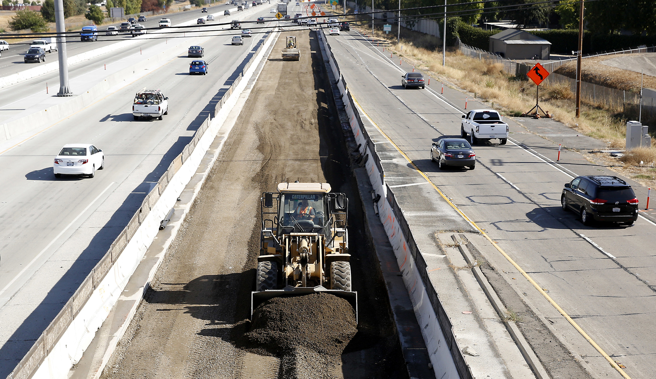‘Transformative’ infrastructure projects would bilk taxpayers of billions