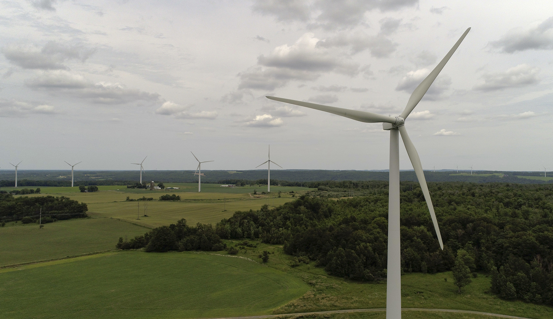 ‘Conservative’ clean energy group misleads GOP candidates with skewed survey