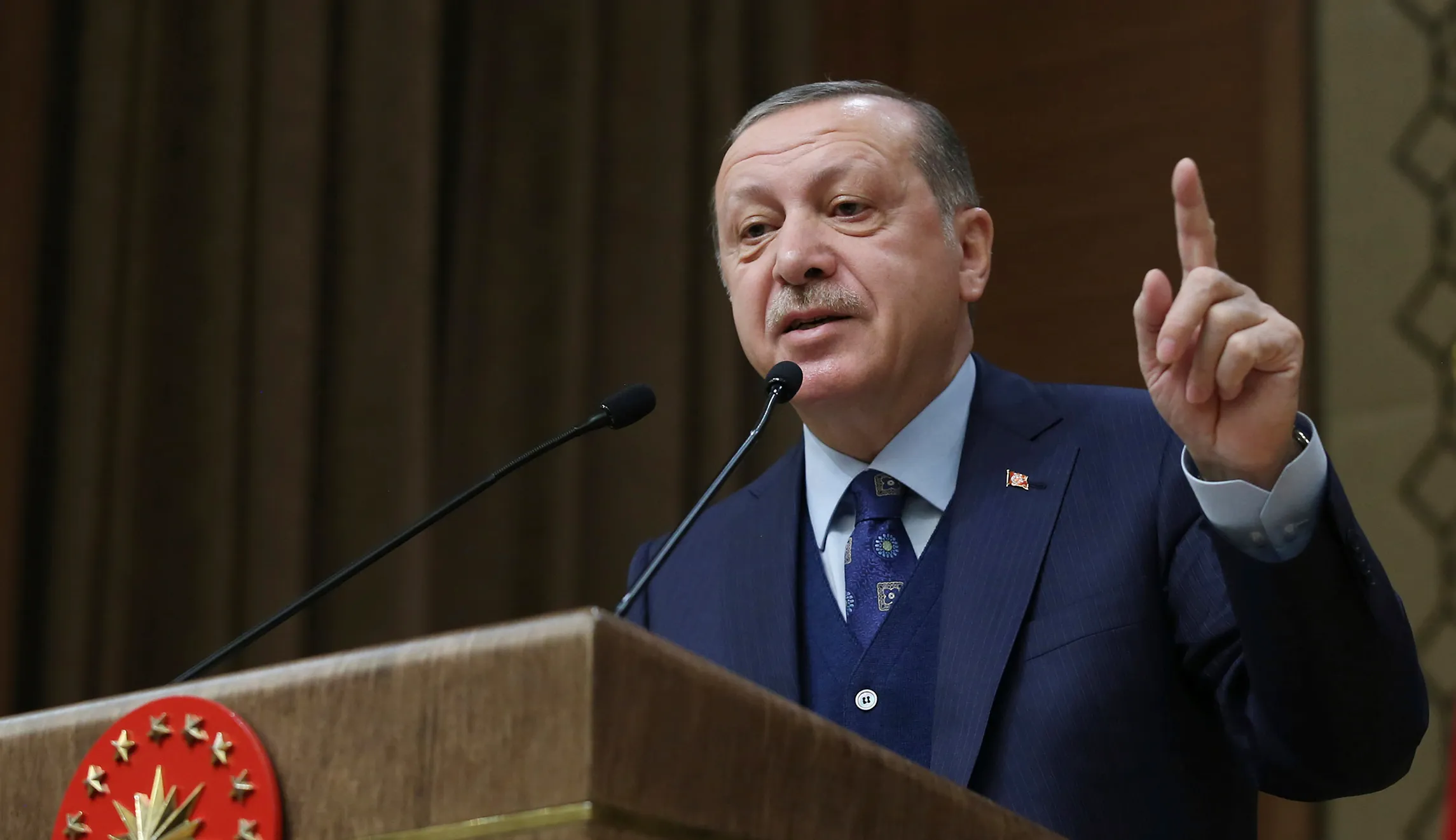 Turkey’s Erdogan lashes out at Israel from his own glass house