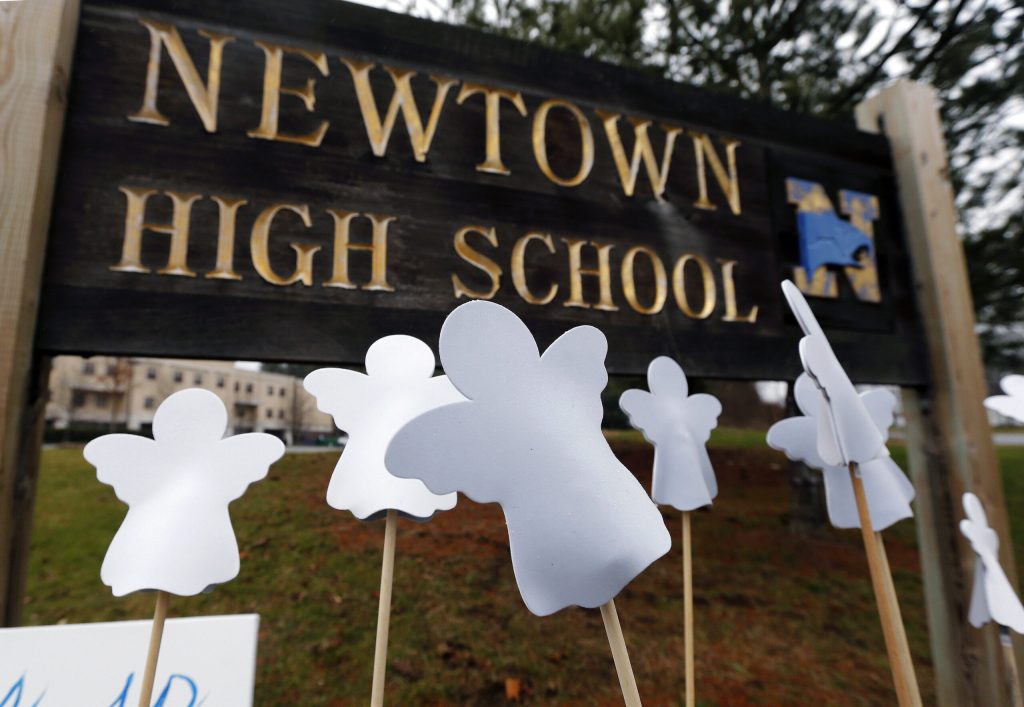 Ex-SEAL one-ups NRA with tougher, safer plan