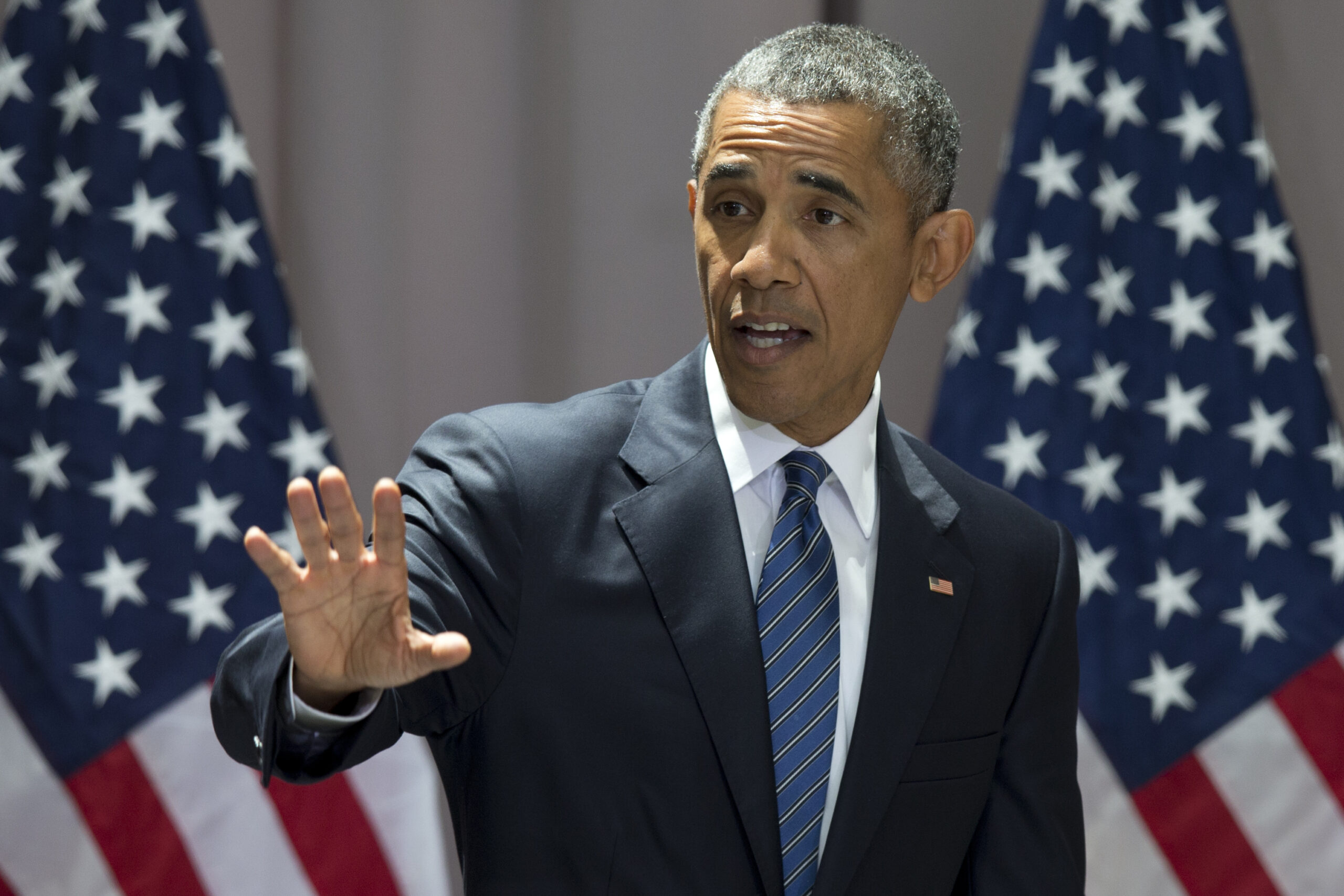 Obama gets in Twitter fights over Iran deal