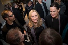 In Sochi gay rights debate, stars stay offstage