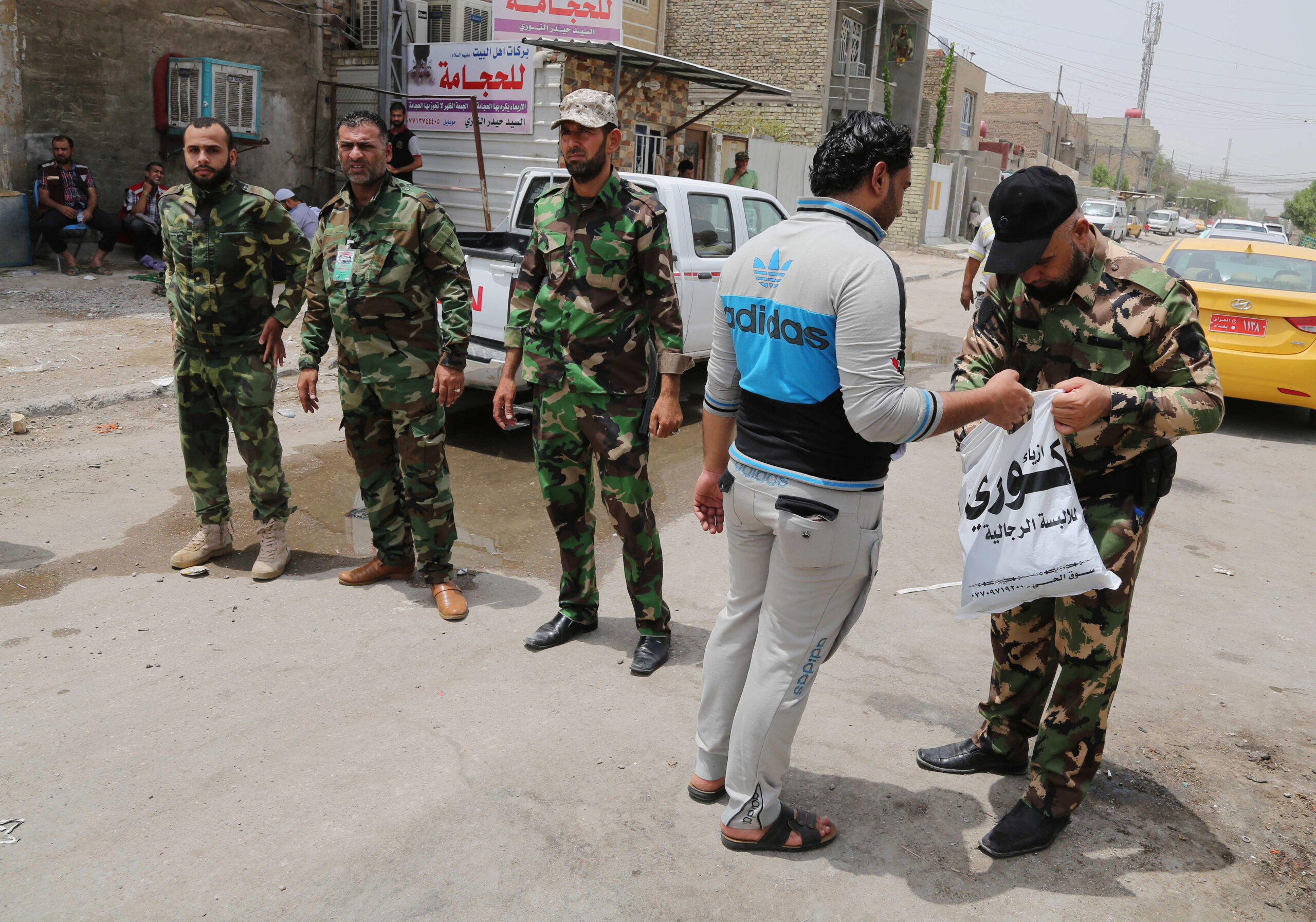 Iraqi cleric urges leaders not to ‘cling’ to power