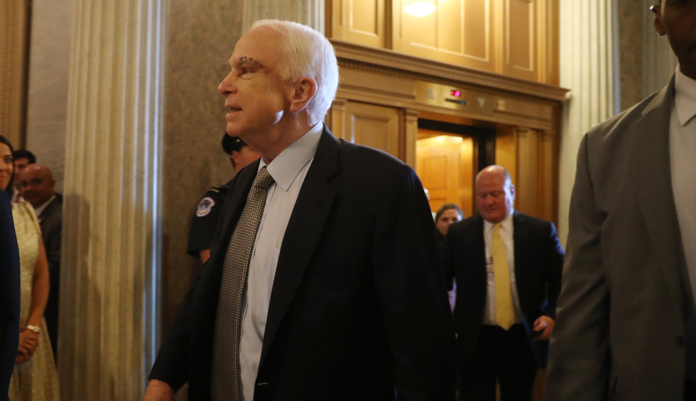 John McCain applauds Marine Corps decision to ground KC-130T aircraft after deadly crash