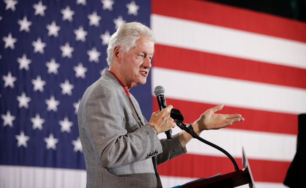 Bill Clinton calls Donald Trump to congratulate him