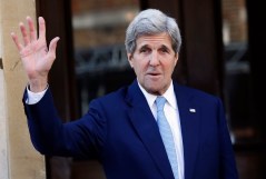 Kerry bashed after drumming up business for Iran