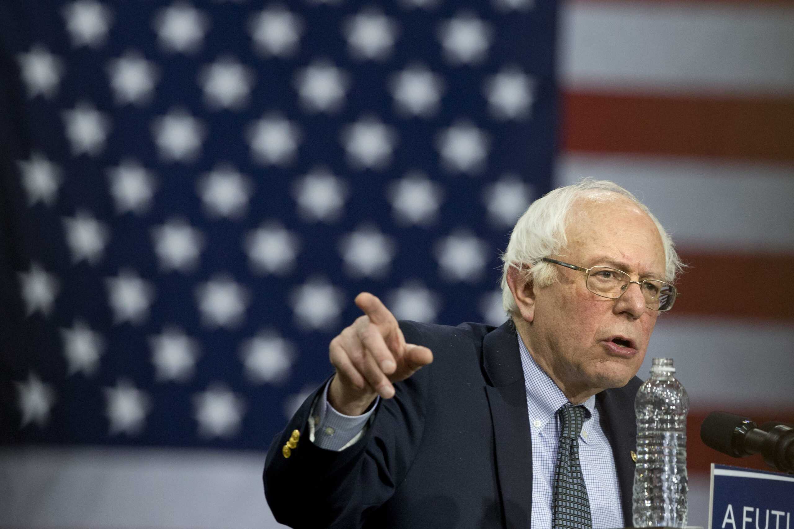 Sanders on Putin: ‘I took on a lot of people’ as Burlington mayor