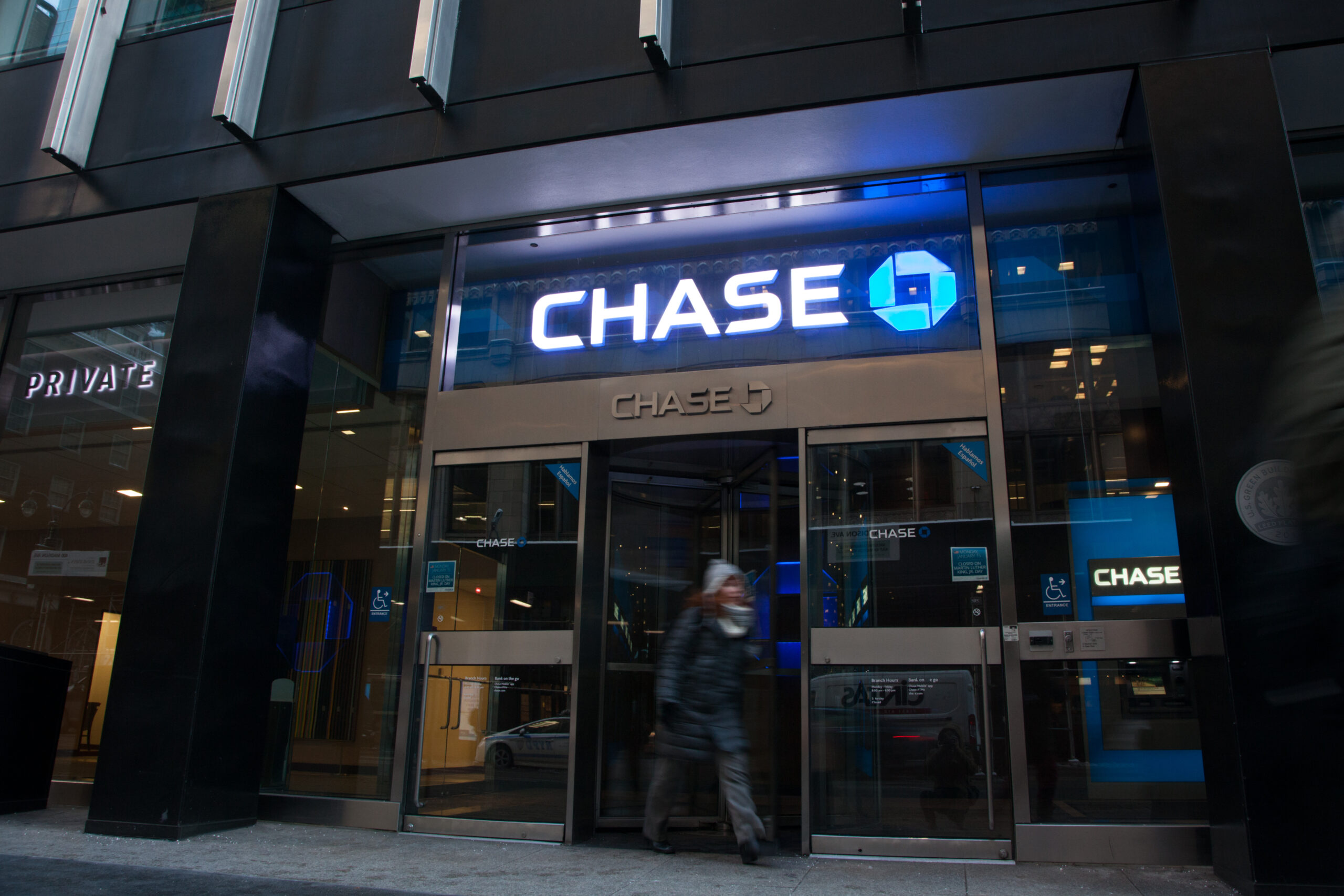 JPMorgan funnels tax-break savings into $20 billion investment in jobs, growth