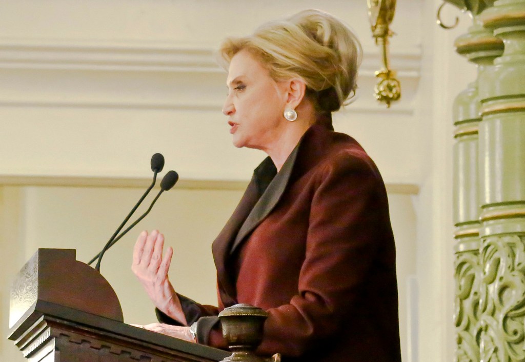 Democrat upsets GOP by calling banking bill a ‘middle finger’