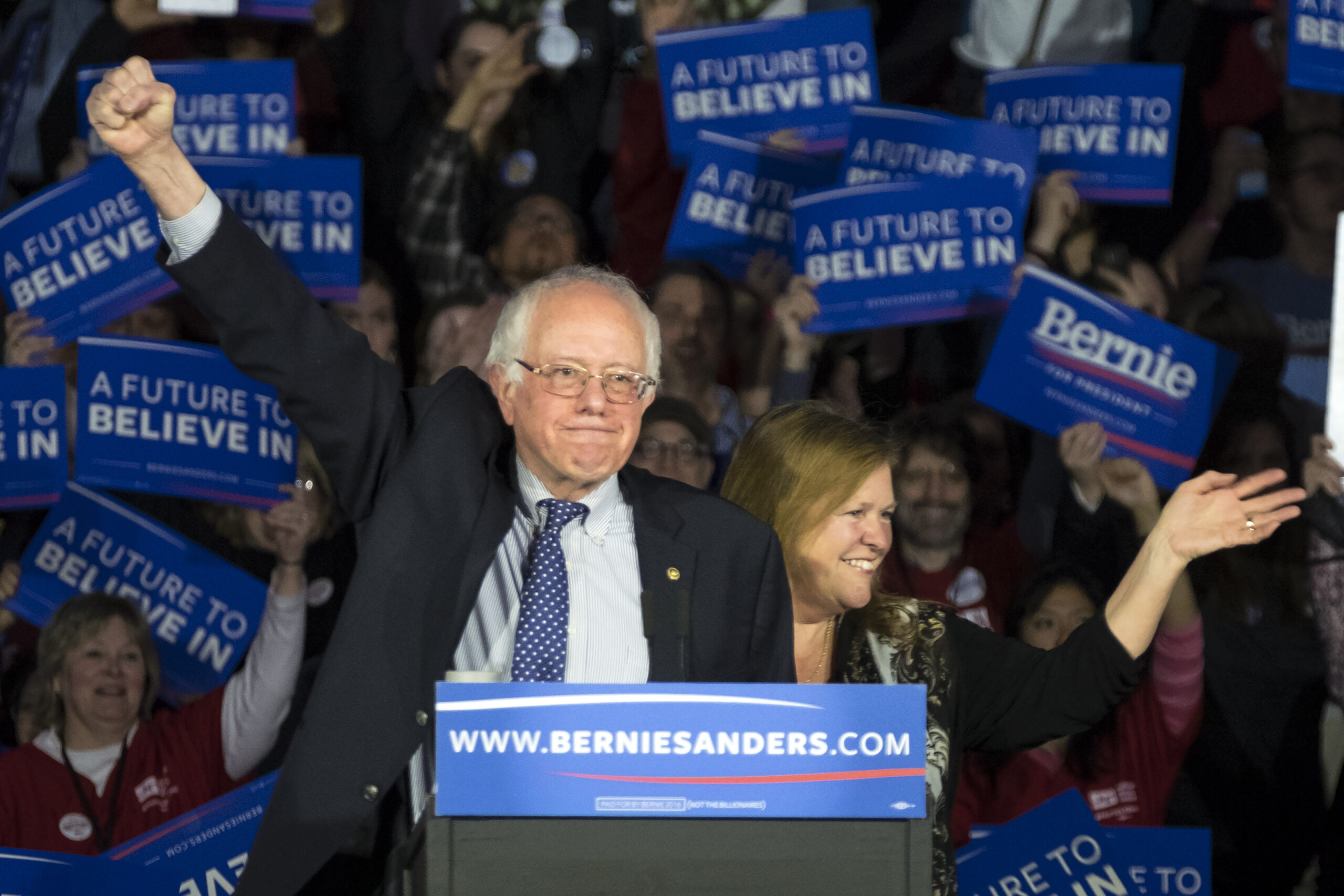 Youth vote: Sanders 84%, Clinton 14%, Cruz 26%, Rubio 23%, Trump 20%