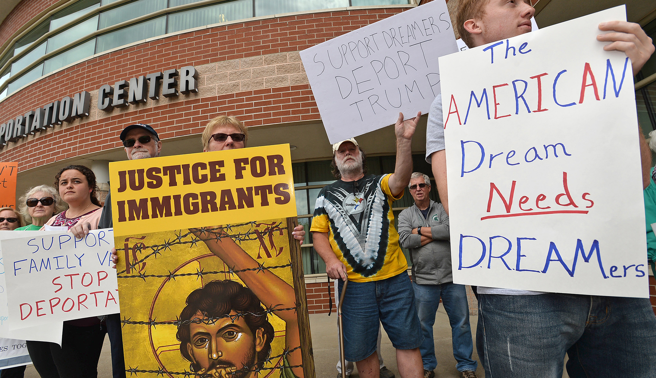 Judiciary Committee delays DACA hearing