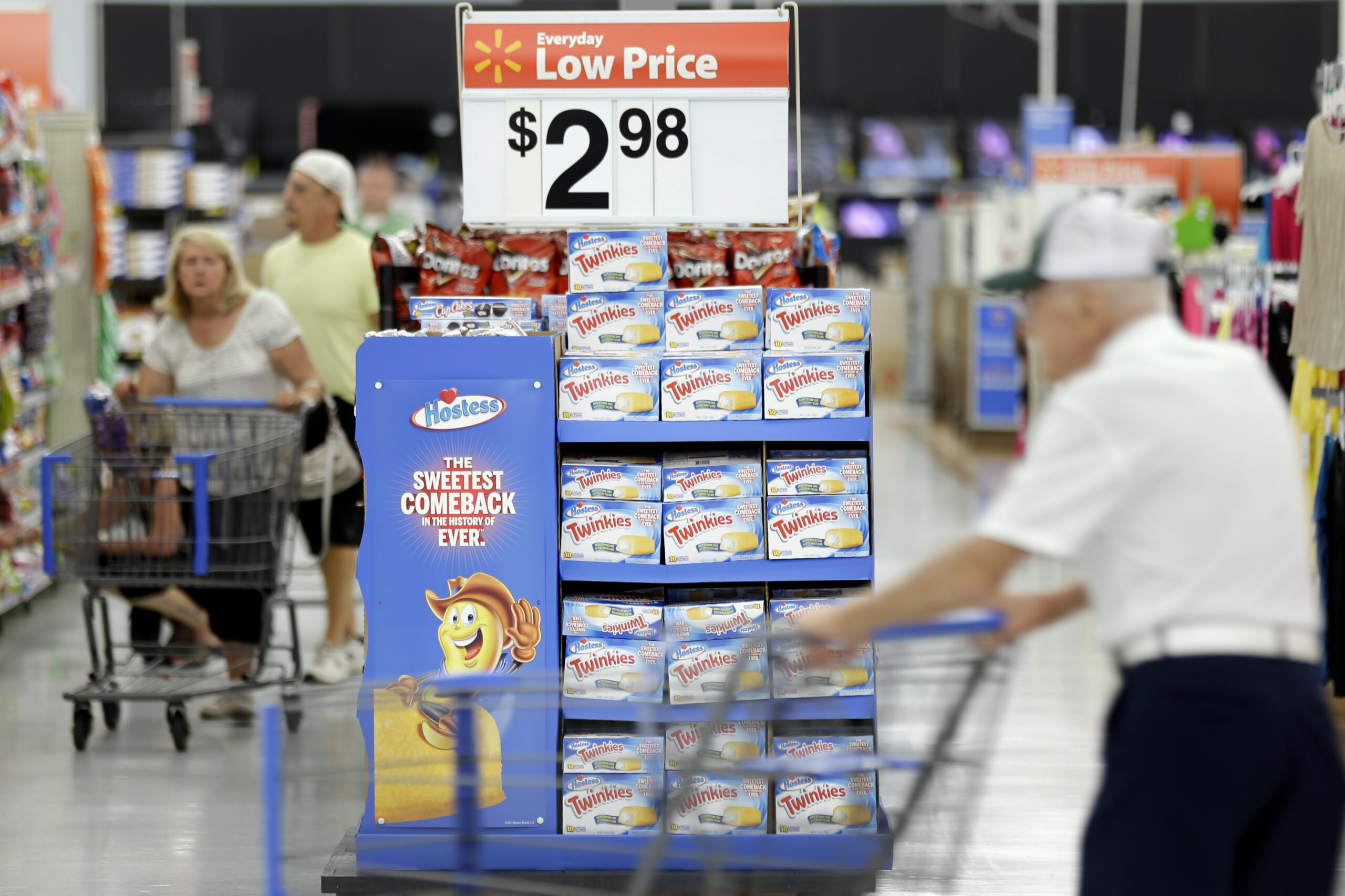 Consumer confidence turned negative in November as outlook for recovery worsens