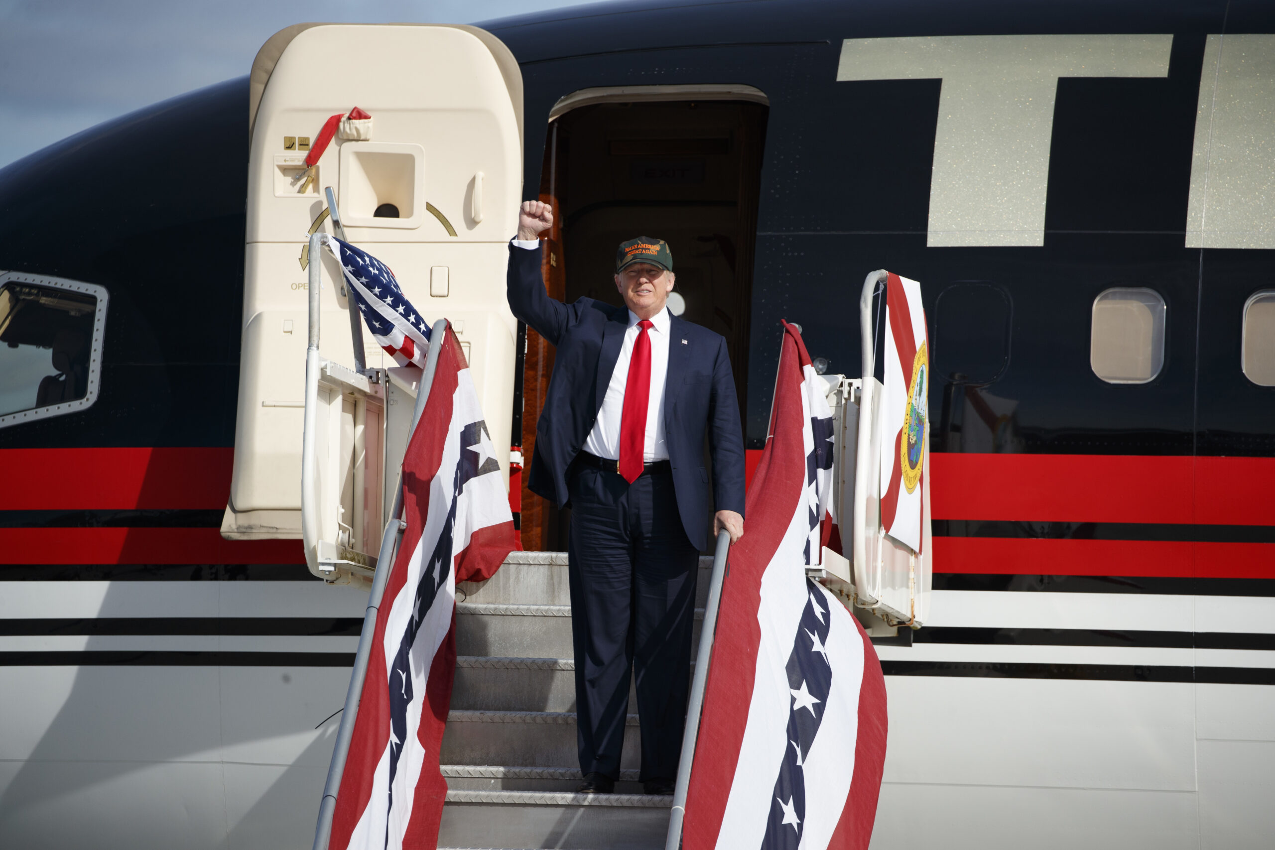 Trump scales back fundraising schedule ahead of election