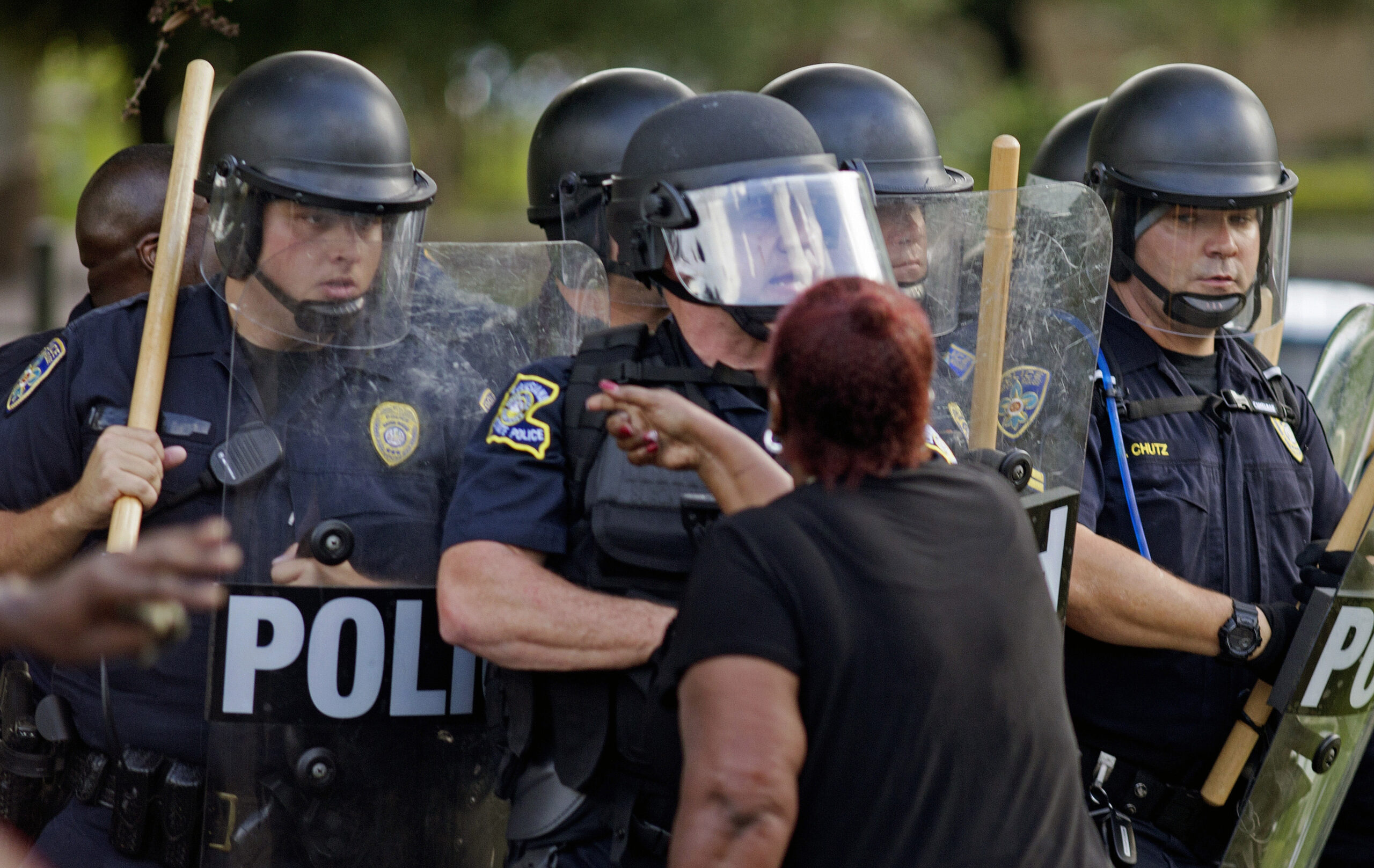 Obama pledges to revisit ban on military equipment to police