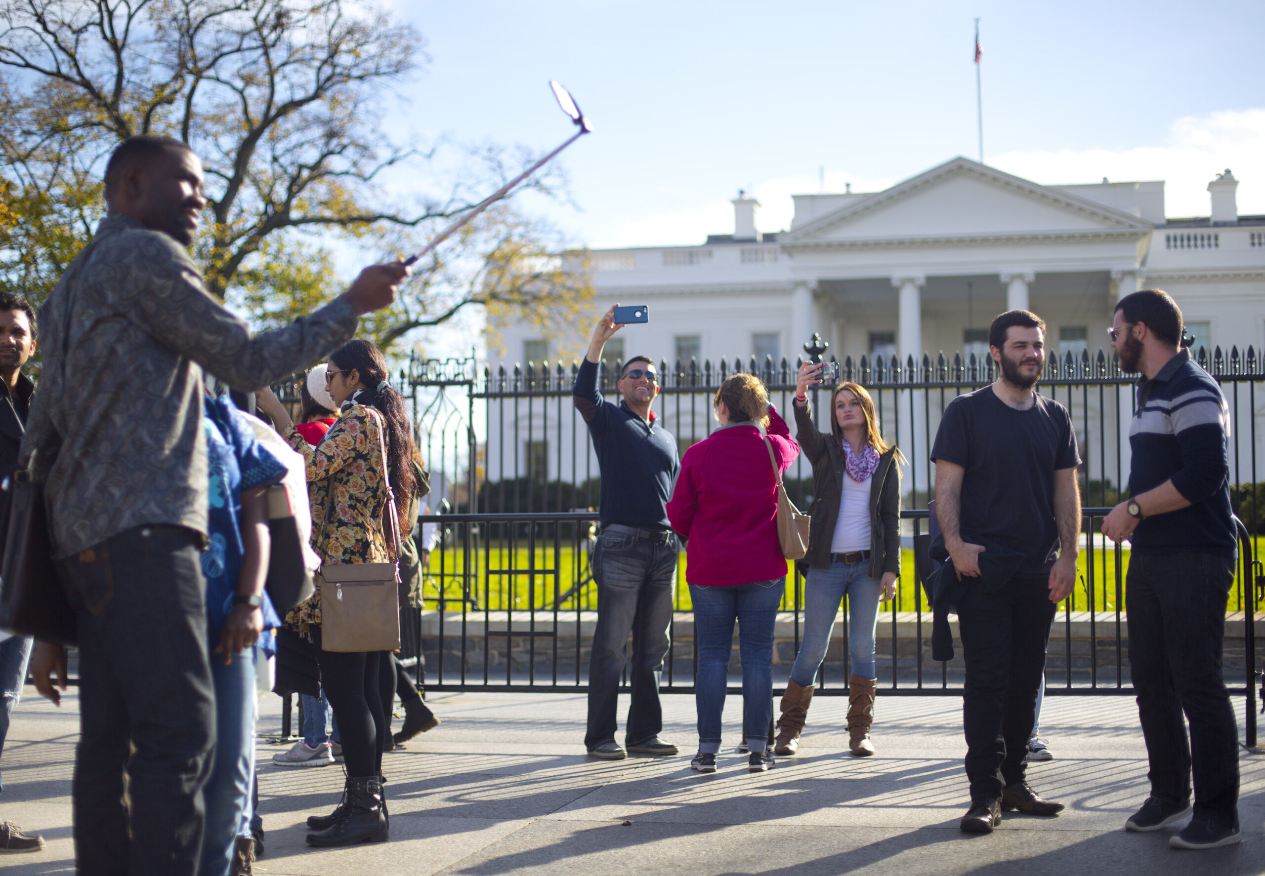 Judge: Jumping over White House fence isn’t free speech