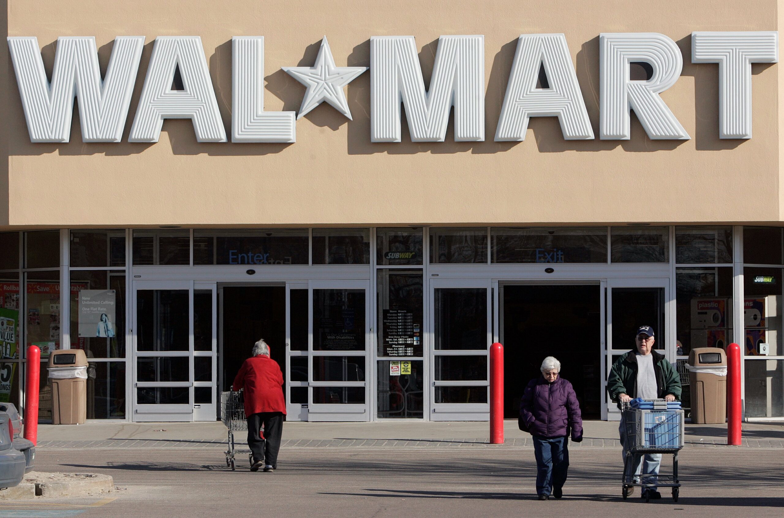 Anti-Walmart group splits in two as unions, activists spar