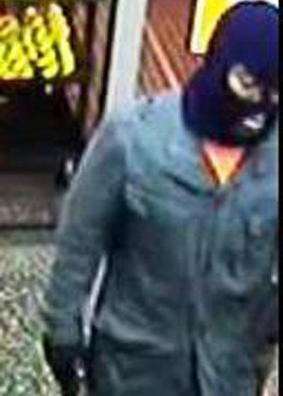 Armed suspect sought in Md. robbery