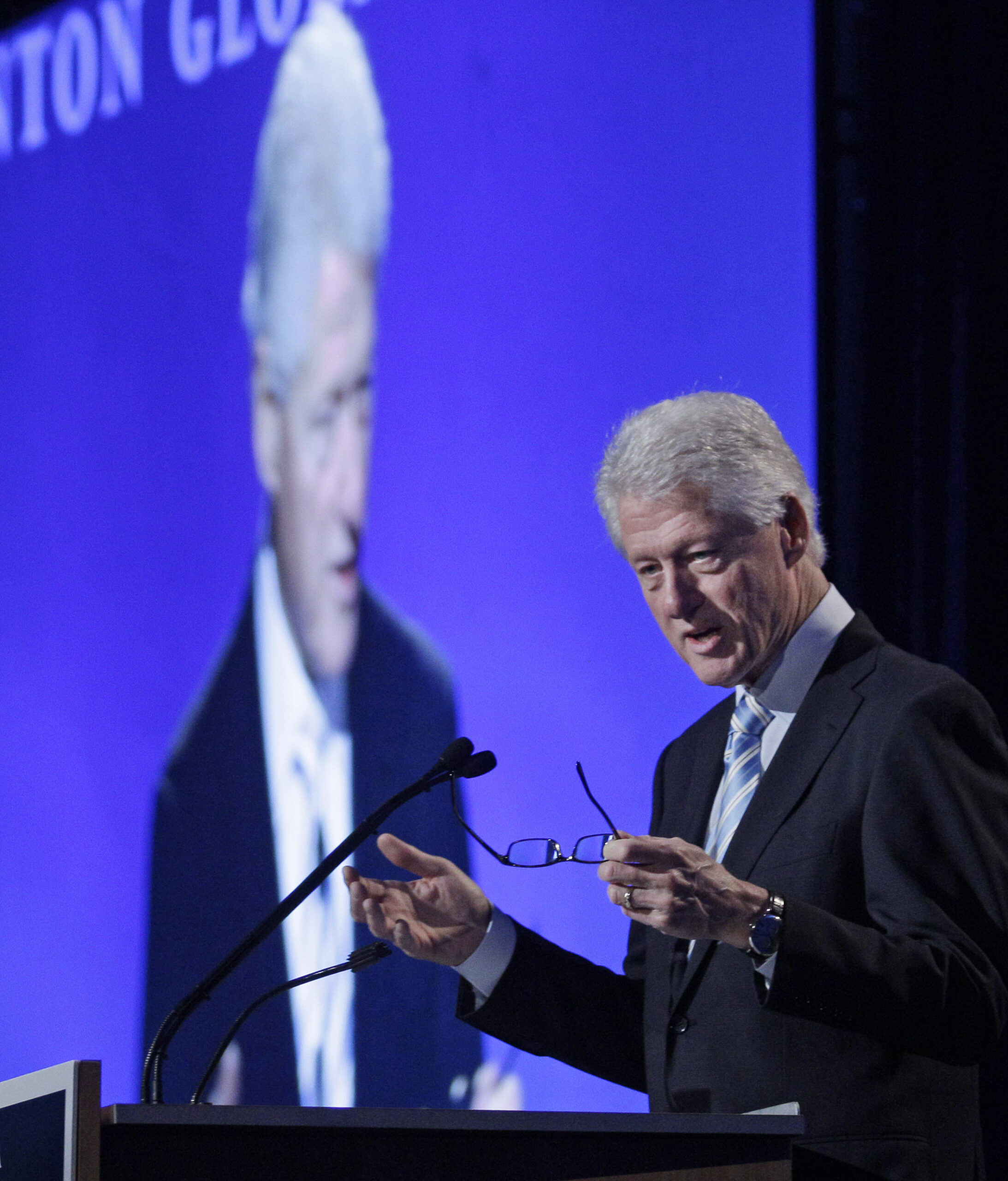GOP once tried to bury Clinton, now it praises him