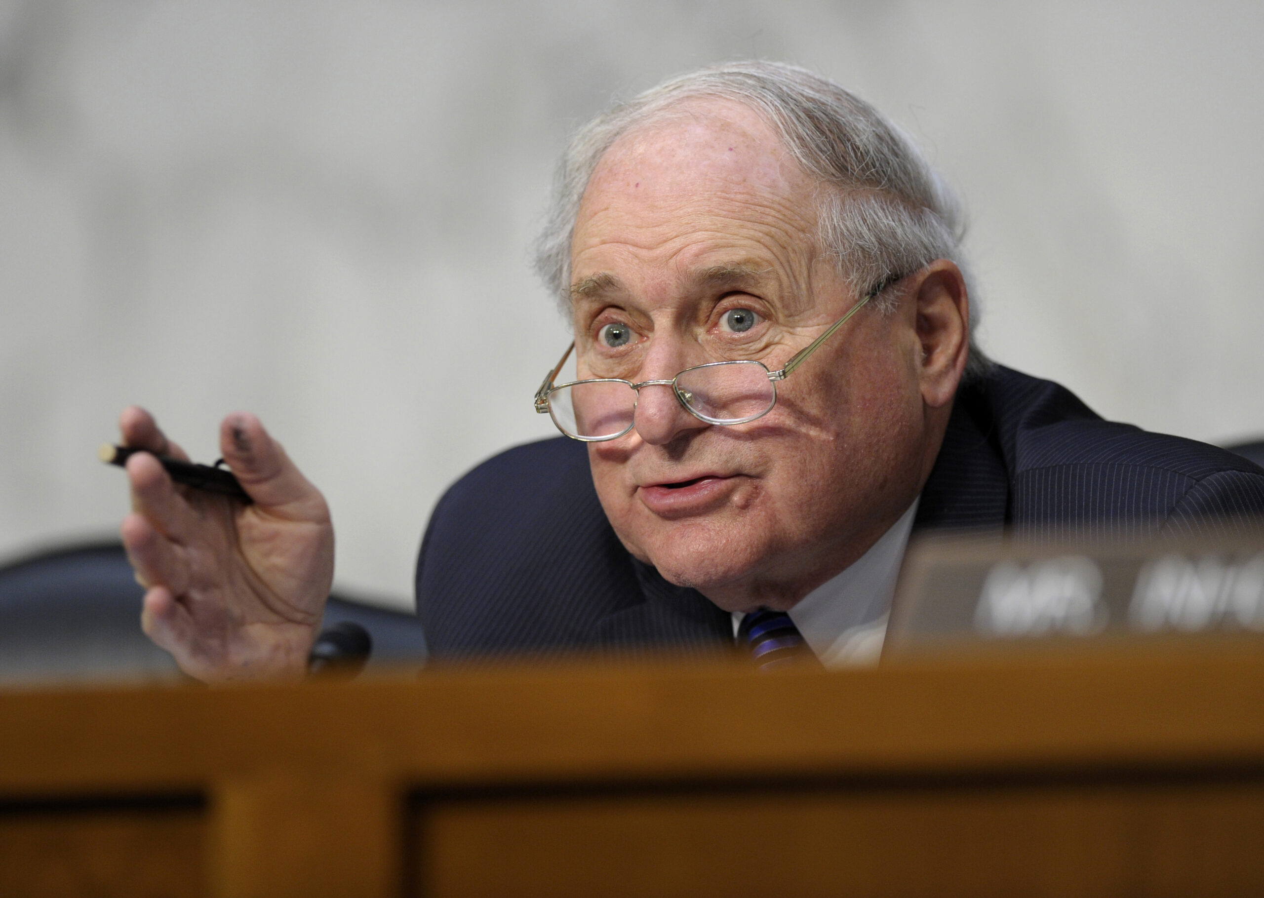 Carl Levin says Caterpillar avoided billions in taxes