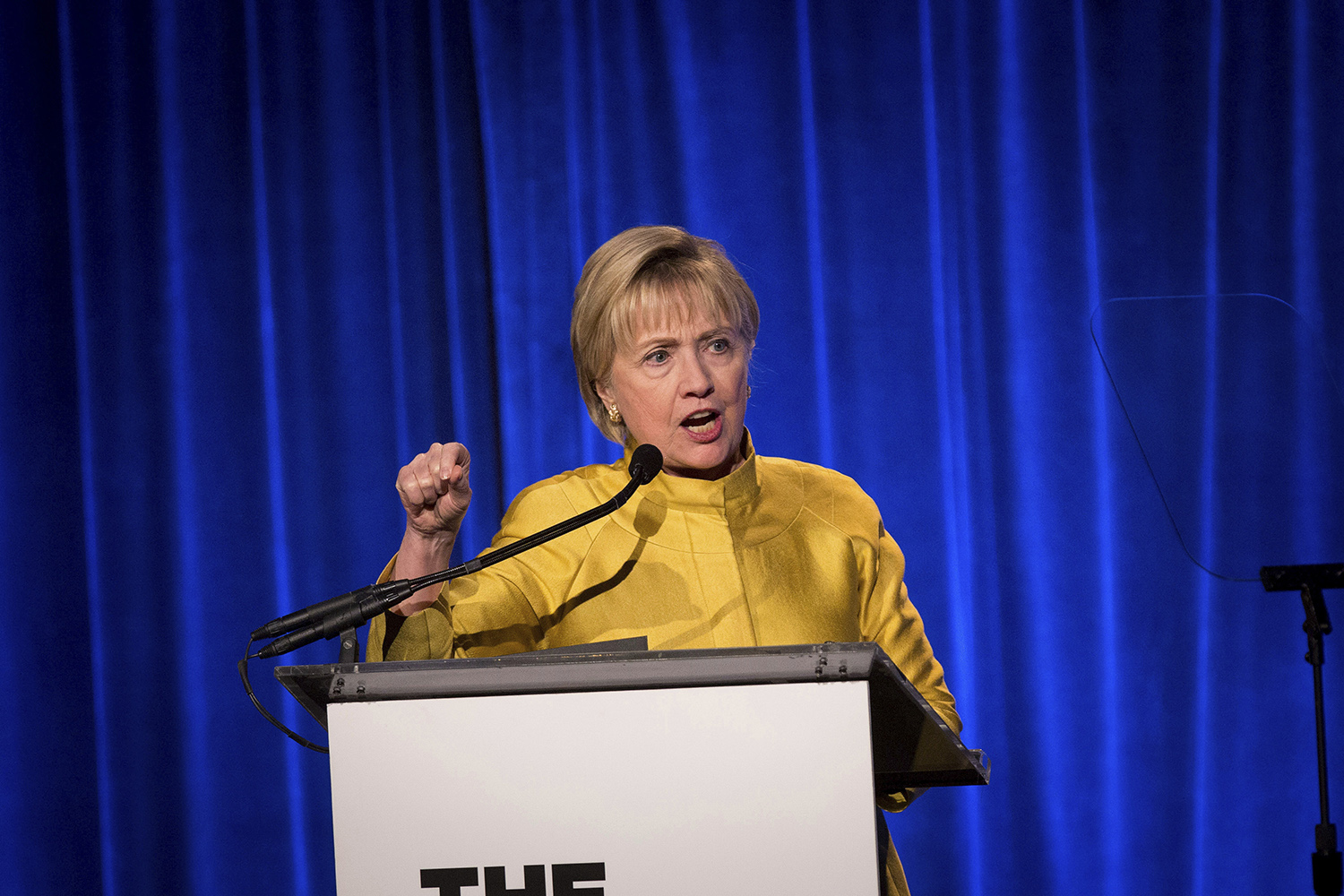 Hillary Clinton warns: Trump won’t defend LGBT rights