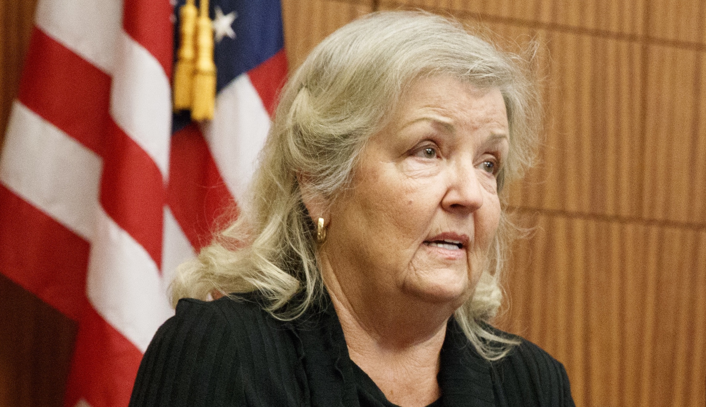 Trump threatens debate boycott