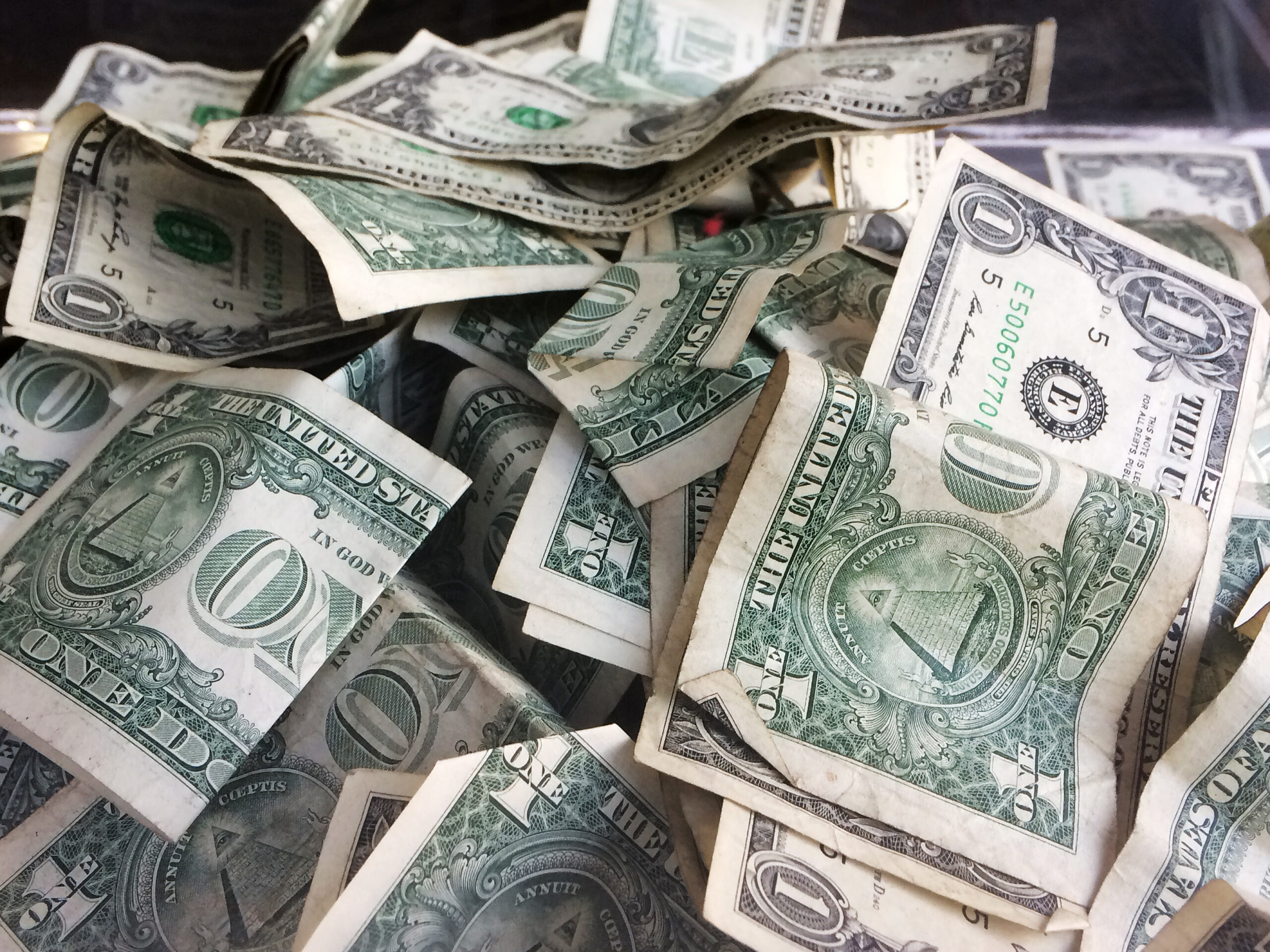 States focus on enforcing rising minimum wages