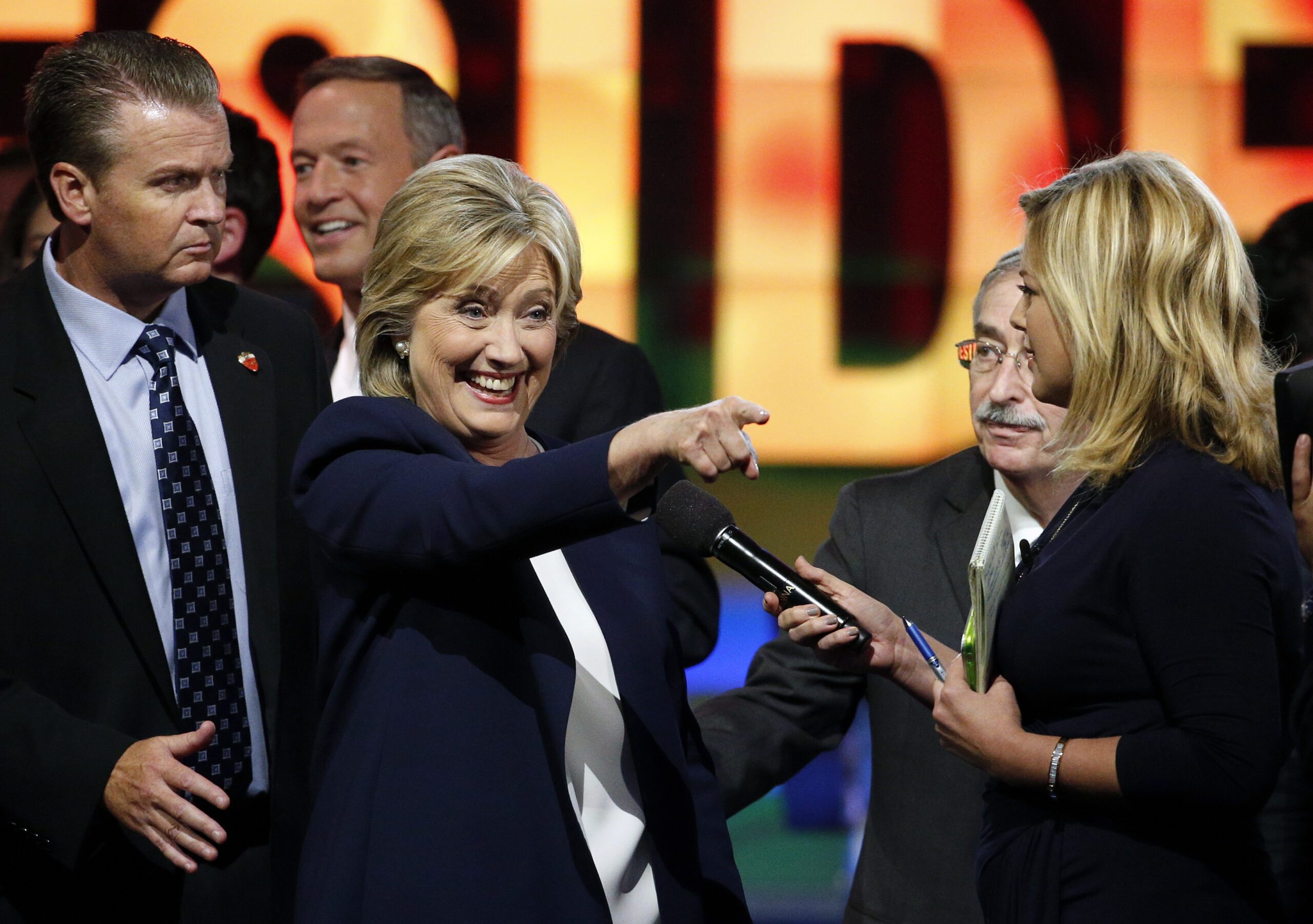 Hillary Clinton scores debate win — among Democrats