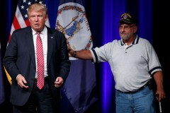 Purple Heart vet defends Trump: ‘I was very proud to give him that medal’