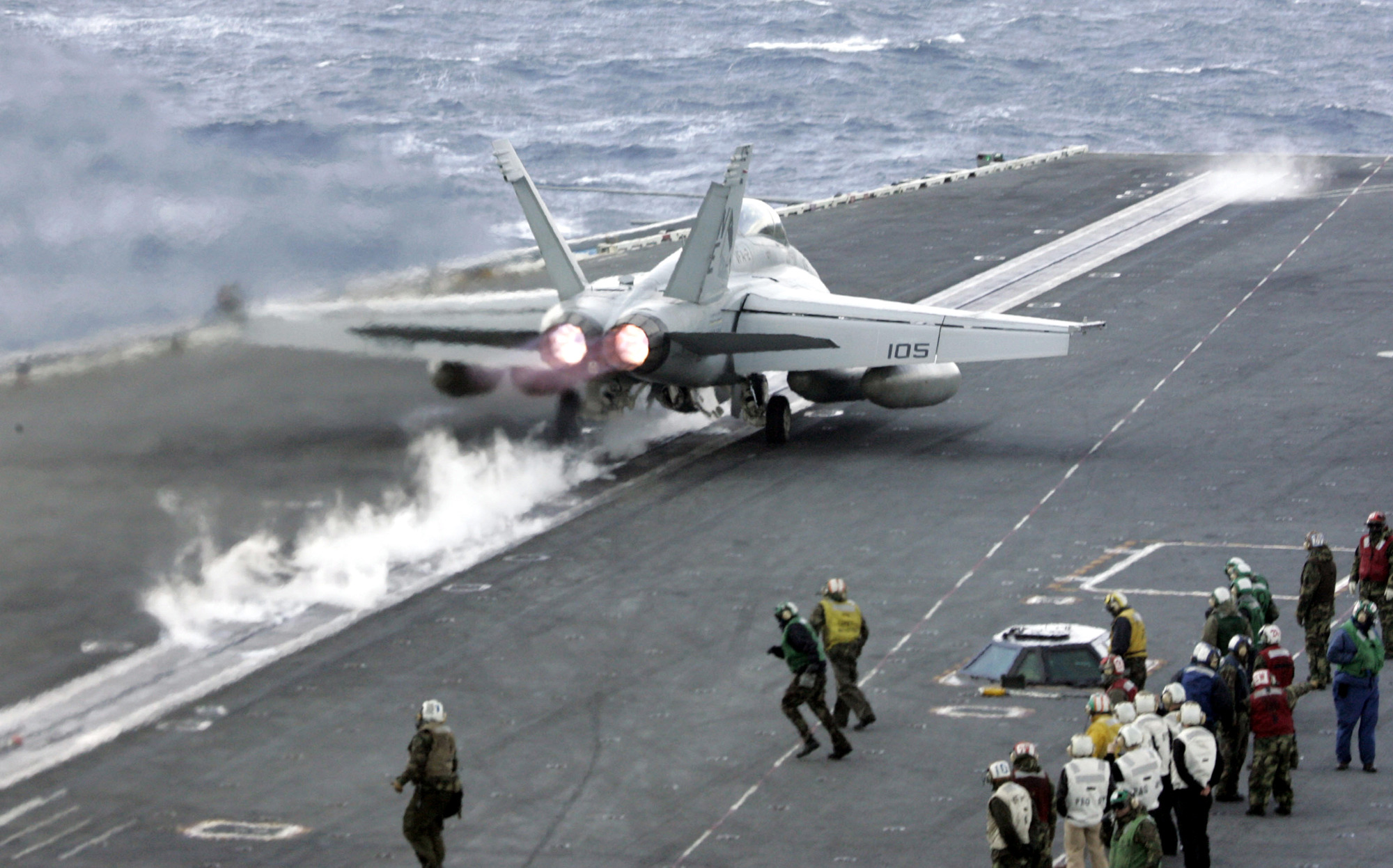 Obama’s bombing resolution seeks blank check from Congress