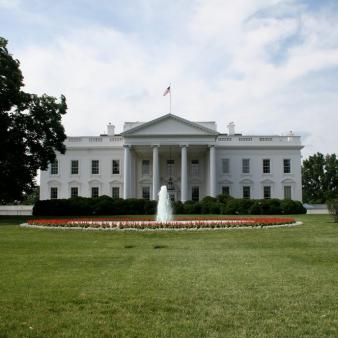 On Same Day, WH Promotes Unpaid Internships and Pushes Minimum Wage Increase