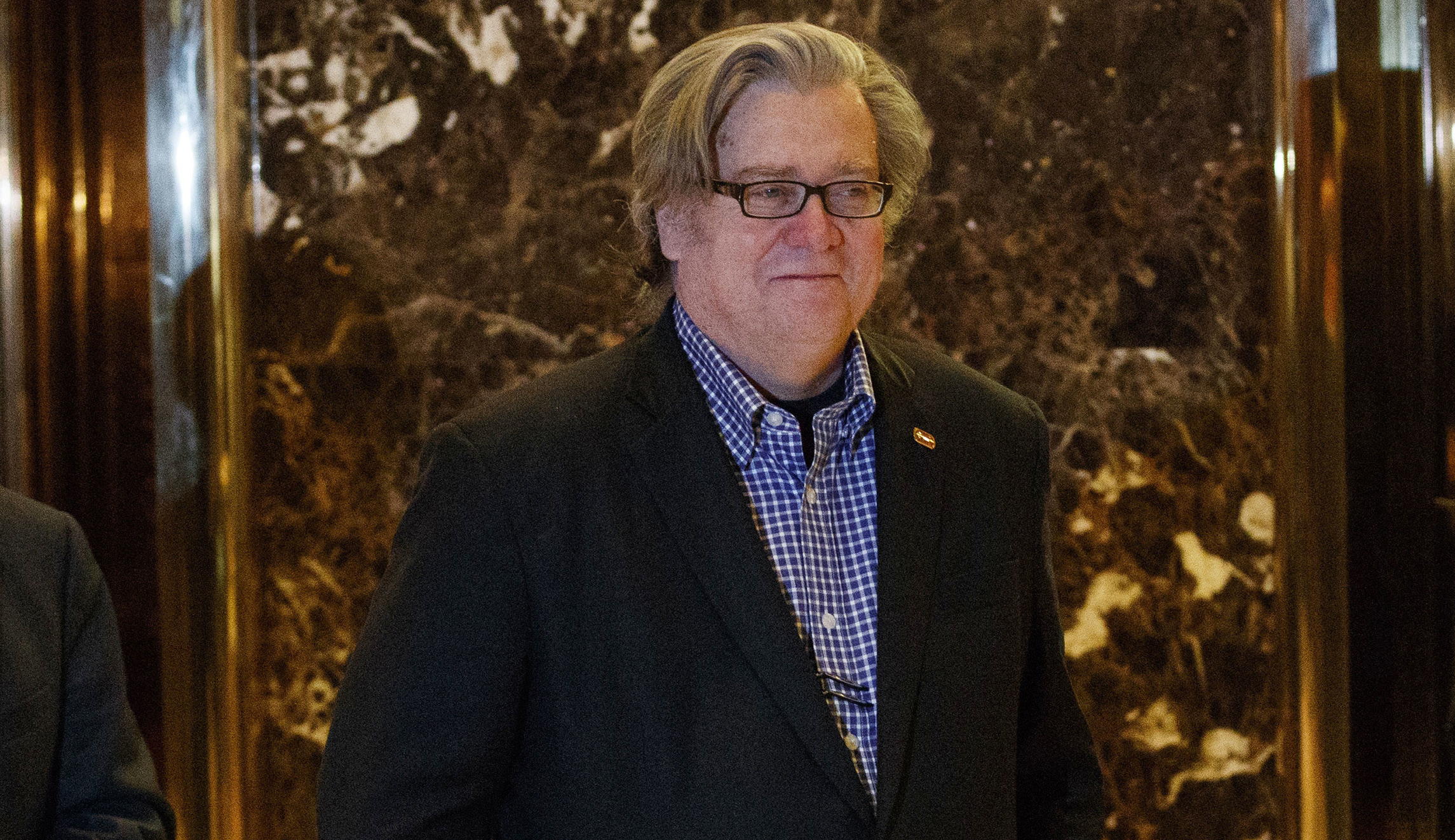 Steve Bannon describes Trump Tower meeting with Russians as ‘treasonous’: Report
