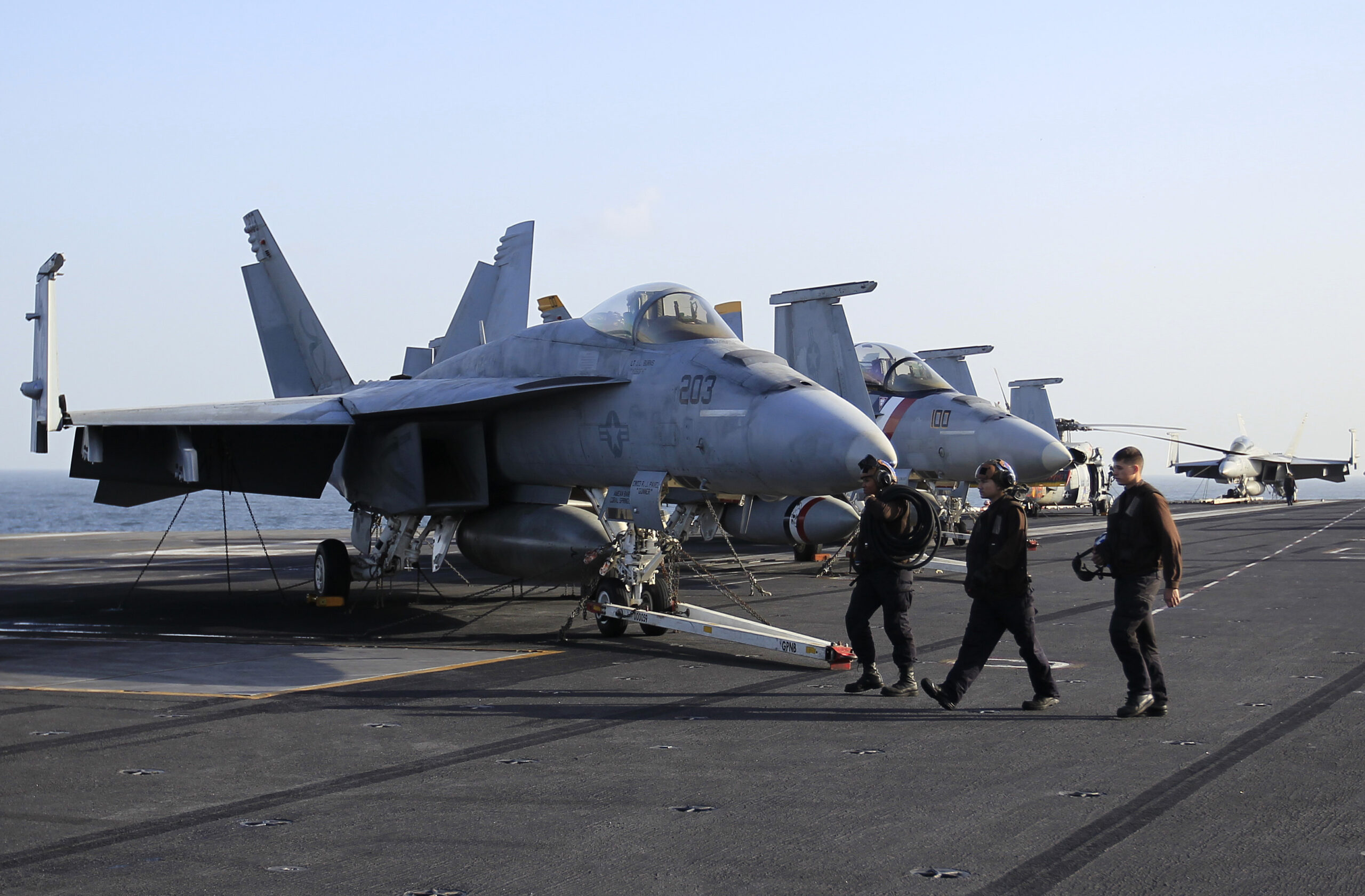 US sending more Navy ships and Marines to Middle East over Iranian threats